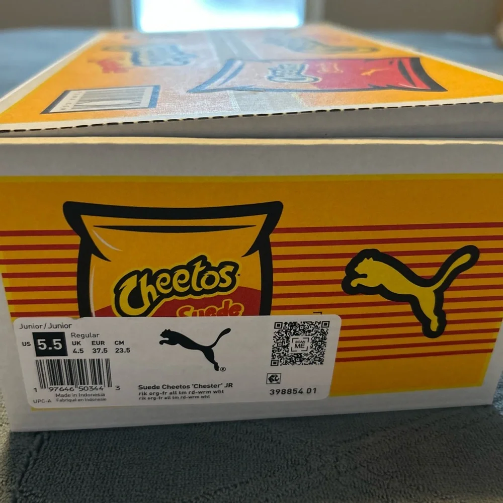 Puma Special Edition Suede Cheetos ‘Chester’ Jr. Shoes - Picture 5 of 6